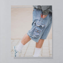 Lade das Bild in den Galerie-Viewer, Akademiks Shorts 2000er, blau, 34
