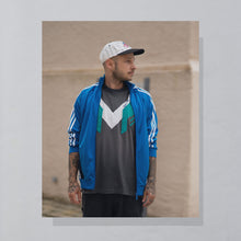 Lade das Bild in den Galerie-Viewer, Adidas Trainingsjacke 00er, blau, M
