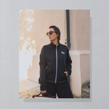 Lade das Bild in den Galerie-Viewer, Alpinestars Trainingsjacke &quot;MotoGP Dorna&quot; 2022, schwarz, M/L
