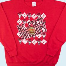 Lade das Bild in den Galerie-Viewer, Tultex Sweatshirt &quot;NC State University&quot; 90er Made in the USA, rot, XL
