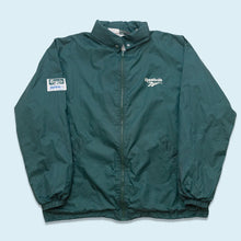 Lade das Bild in den Galerie-Viewer, Reebok x Carlsberg Coach Jacke &quot;the official beer euro 1996&quot;, grün, XL breit
