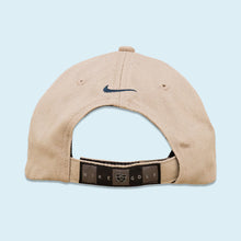 Lade das Bild in den Galerie-Viewer, Nike Golf Mütze &quot;Swoosh&quot; 00er, beige, Einheitsgröße
