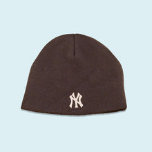 Lade das Bild in den Galerie-Viewer, Genuine Merchandise Beanie &quot;New York Yankees&quot; 00er, braun, Einheitsgröße
