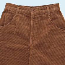Lade das Bild in den Galerie-Viewer, Gentle Shorts &quot;cord baggy&quot; 90er/00er, braun, 24
