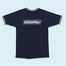 Lade das Bild in den Galerie-Viewer, Nastrovje Potsdam T-Shirt/V-Neck &quot;Boppin`B Scheisskapelle&quot;, blau, L/XL schmal

