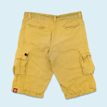 Lade das Bild in den Galerie-Viewer, Alpha Industries Shorts, gelb/beige, 32
