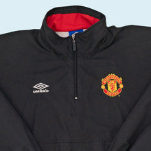 Lade das Bild in den Galerie-Viewer, Umbro Trainingsjacke/ Quarter Zip &quot;Manchester United&quot; 90er, schwarz, XXL breit
