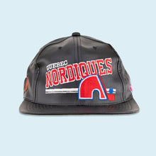 Lade das Bild in den Galerie-Viewer, NHL Mütze &quot;Quebec Nordiques&quot; Kunstleder 90er NEU, schwarz, Einheitsgröße
