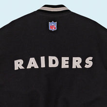 Lade das Bild in den Galerie-Viewer, Nike Team Jacke "Raiders" Made in Canada 90er/00er, schwarz, XL
