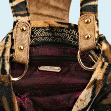 Lade das Bild in den Galerie-Viewer, Paris Hilton Handtasche Y2K 00er, braun
