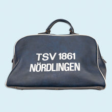 Lade das Bild in den Galerie-Viewer, Sporttasche "Möbel Höhn x TSV Nördlingen" 70er/80er, blau/schwarz
