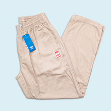 Lade das Bild in den Galerie-Viewer, Adidas Hose/Trainingshose "WAB Workwear" Deadstock Sample 2024, beige, 32/30
