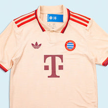 Lade das Bild in den Galerie-Viewer, Adidas Trikot "FC Bayern München" 2024 HEAT.RDY, beige, S slim fit
