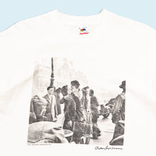Lade das Bild in den Galerie-Viewer, Fruit of the Loom T-Shirt "Robert Doisneau Fotofolio Editions cropped" 90er Made in the USA single stitch, weiß, M/L breit
