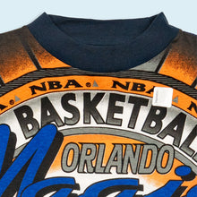 Lade das Bild in den Galerie-Viewer, Magic Johnson T's T-Shirt "Orlando Magic AOP" Deadstock 90er/00er Made in E.C. , schwarz, XL

