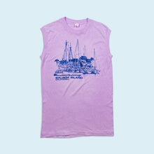 Lade das Bild in den Galerie-Viewer, Ched Tank Top "Balboa Island California 80er/90er single stitch Made in the USA, lila, L schmal
