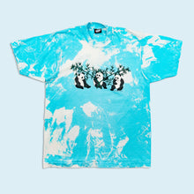 Lade das Bild in den Galerie-Viewer, Screen Stars T-Shirt "Panda Batik" 1986 Made in the USA single stitch, blau, M/L
