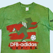Lade das Bild in den Galerie-Viewer, Adidas T-Shirt "DFB-Adidas Cup" 1996 Made in EEC. single stitch, grün eingefärbt, S/M
