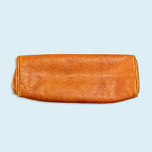 Lade das Bild in den Galerie-Viewer, Handtasche "echtes Leder" 70er/80er Made in Italy, braun
