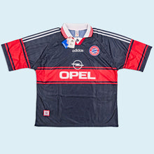 Lade das Bild in den Galerie-Viewer, Adidas Trikot "FC Bayern München Bixente Lizarazu" Deadstock 1997-99 Made in England, schwarz/rot, XXL
