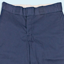 Lade das Bild in den Galerie-Viewer, Dickies Hose 874 original fit, blau, 30/28
