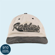 Lade das Bild in den Galerie-Viewer, Campri Line Mütze &quot;Raiders&quot; 90er, grau, Einheitsgröße
