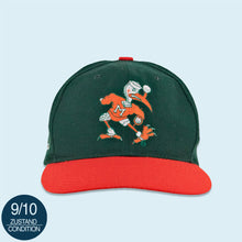 Lade das Bild in den Galerie-Viewer, American Needle Mütze &quot;Miami Hurricanes 100% Wool&quot; 90er, grün, Einheitsgröße
