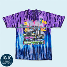 Lade das Bild in den Galerie-Viewer, Cal Cru T-Shirt "Diesel Truckin Nationals by Dirt Shirts" 1997 Deadstock made in the USA single stitch, blau/lila batik, XL

