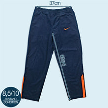 Lade das Bild in den Galerie-Viewer, Nike Trainingshose "Mini Swoosh Velours" 90er, blau/orange, M
