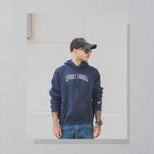 Lade das Bild in den Galerie-Viewer, Fox Hoodie "sutra" 00er, blau, S/M breit
