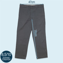 Lade das Bild in den Galerie-Viewer, Dickies Hose &quot;874 original fit&quot;, grau, 36/32
