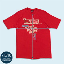 Lade das Bild in den Galerie-Viewer, Hershey&#39;s T-Shirt &quot;Twizzlers&quot; 80er single stitch made in the USA, rot, L/XL schmal
