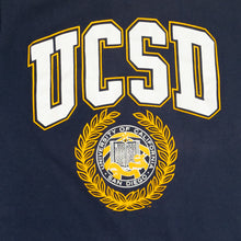 Lade das Bild in den Galerie-Viewer, Russell Athletics T-Shirt &quot;UCSD San Diego&quot;, blau, L
