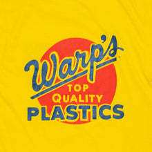 Lade das Bild in den Galerie-Viewer, T-Shirt &quot;Warps Top Quality Plastics&quot; Single Stitch, 90er,  gelb, Kids M, Erwachsene XS
