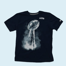 Lade das Bild in den Galerie-Viewer, Nike T-Shirt &quot;Seahawks Vince Lombardi Trophy&quot;, Blue, M
