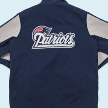 Lade das Bild in den Galerie-Viewer, NFL Softshelljacke New England Patriots, blau, L
